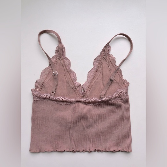 Seamless Lace-Trim Bralette - Picture 2 of 3